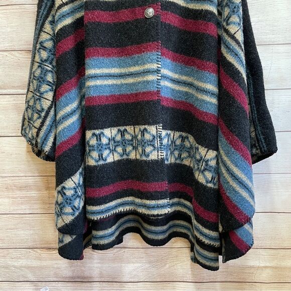 VINTAGE THE VERMONT COUNTRY STORE‎ PONCHO IN AZTEC PRINT - Picture 4 of 7
